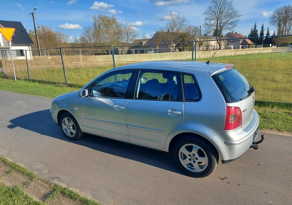 Volkswagen Polo cena 9900 przebieg: 218000, rok produkcji 2005 z Pelplin małe 191